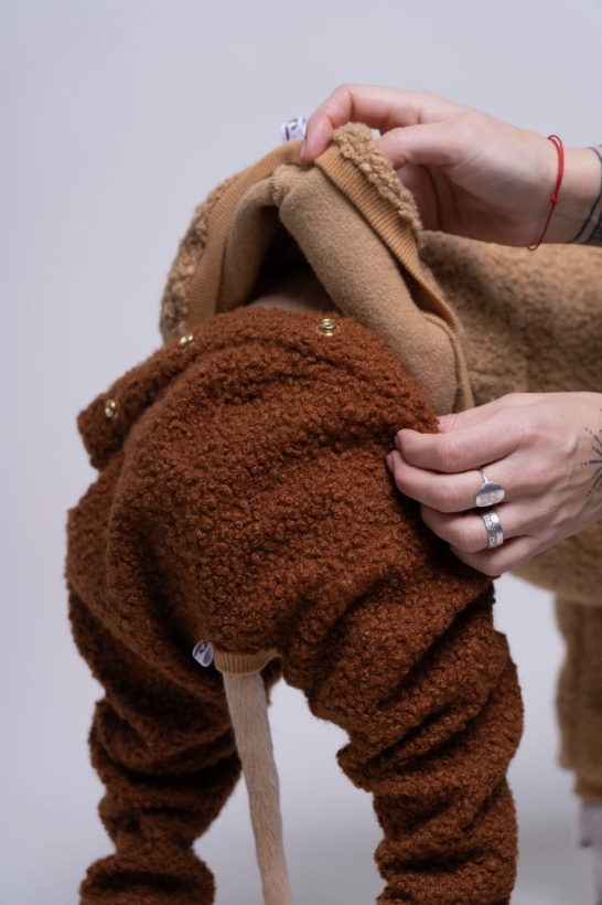 spodnie do dwuczęściowego kombinezonu dla whippeta boucle  BarankoweLove Pomerdane